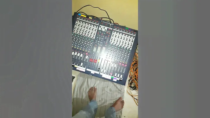 Soundcraft mixer 16ch