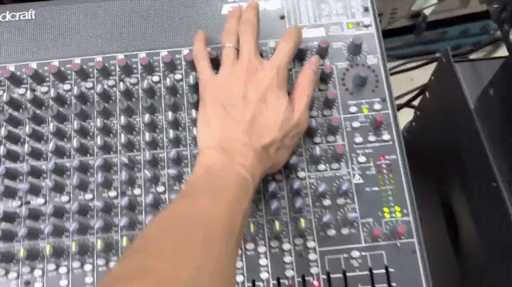 Mixer soundcraft SPIRIT FX16 . Hàng siêu đẹp . LH: 0868893777 - 0967851866