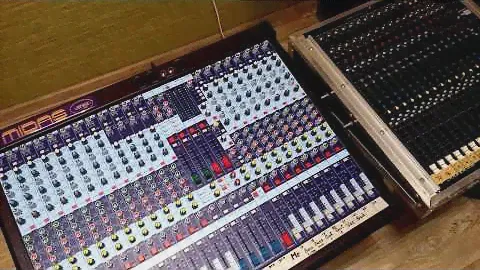 Midas Venice 240 vs Soundcraft Spirit M12. Кавер-группа "Таврика". Cover-band "Tavrika".
