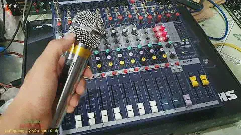 thực tế mixer SOUNDCRAFT EFX8   giá 2tr400  0374719168