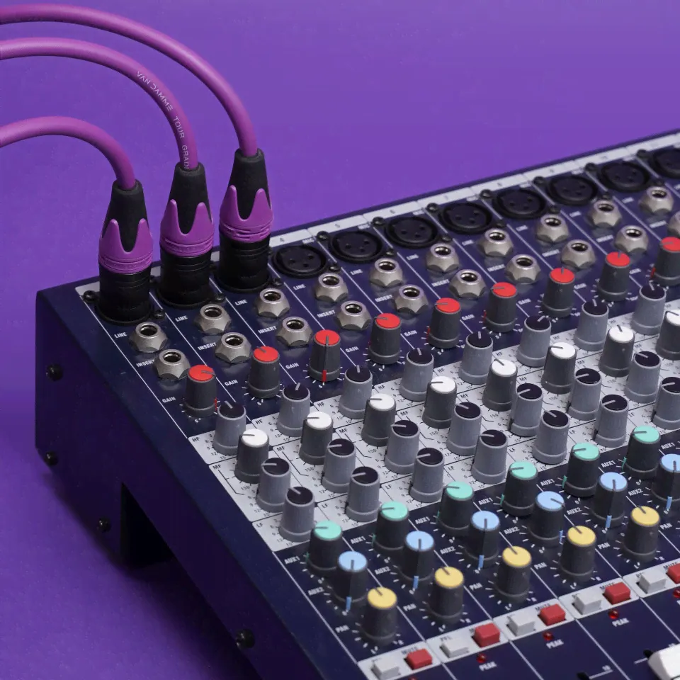Soundcraft EPM12 в аренду-1